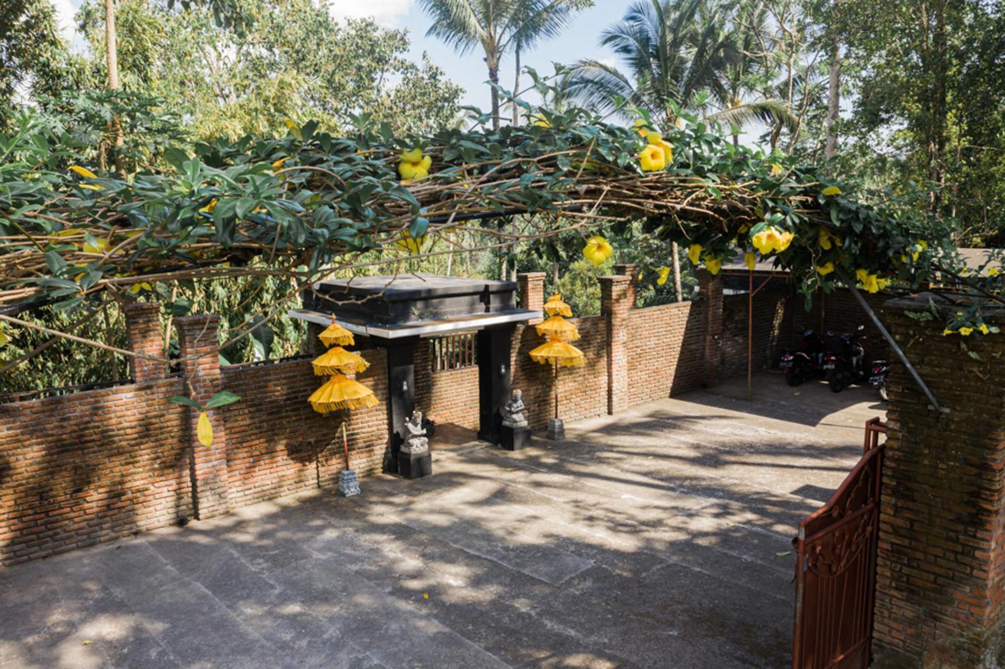 Bali Palms Apartment Tabanan  Exterior photo